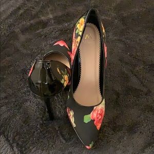 Jinny - Floral